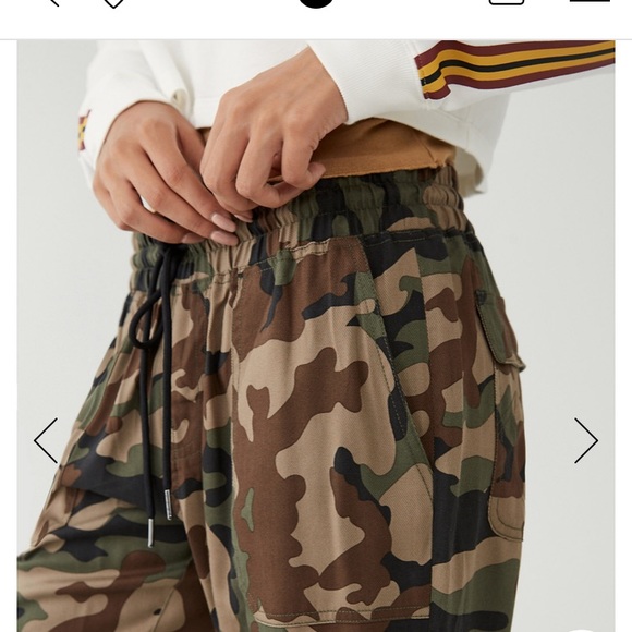 True Religion Camo Joggers - Picture 3 of 5